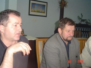 485230_436101586404861_582834729_n