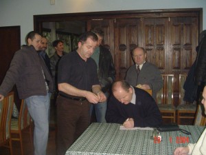 522330_436101226404897_1058030585_n