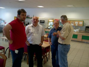 538895_448367745178245_1334497748_n